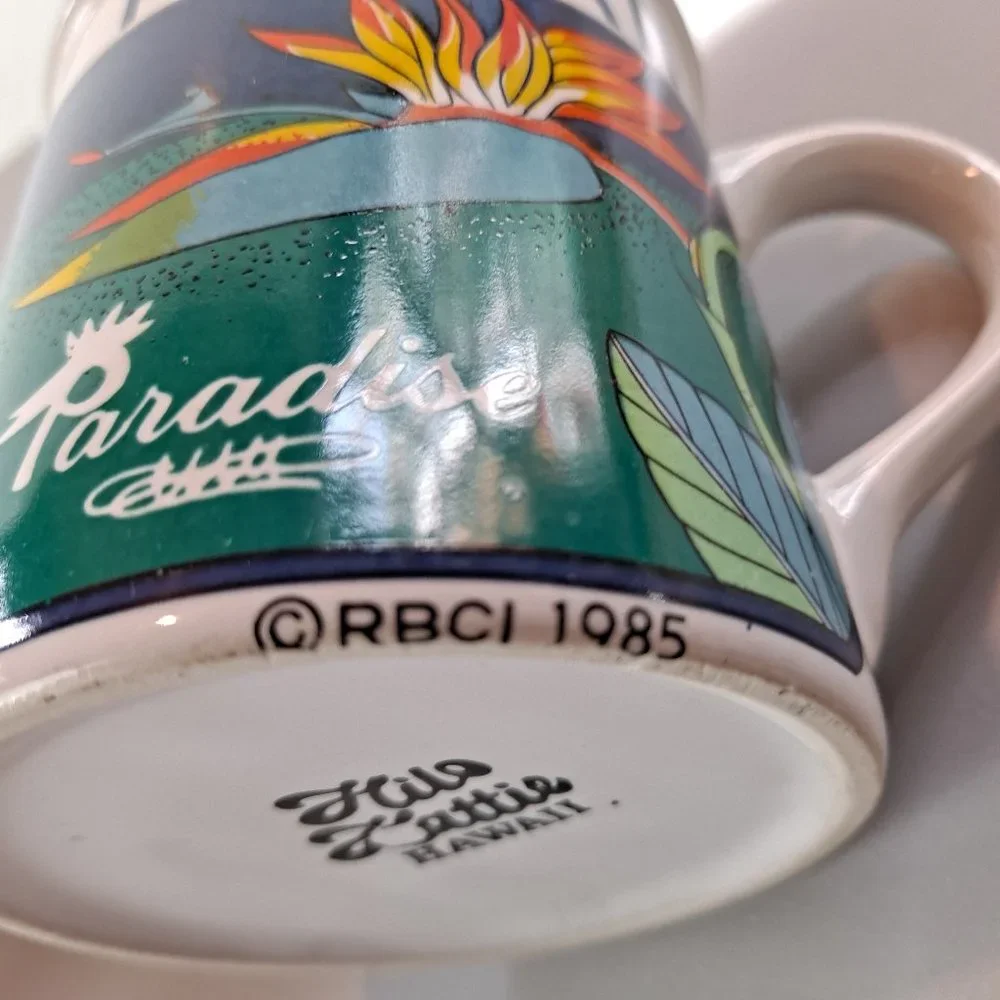 3 Vintage Hilo Hattie Hawaii Coffee Mugs Bird of Paradise Flower 1985